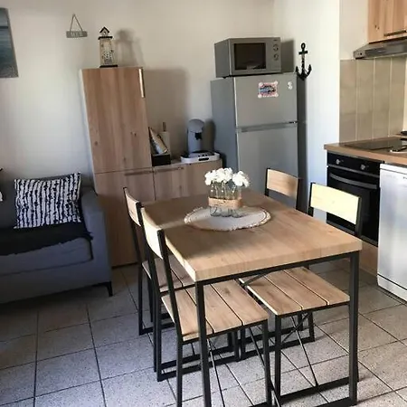 Jolie Maison De Dans